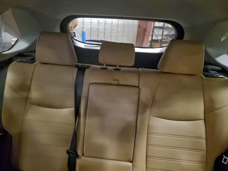 Фото 10 - TOYOTA RAV4