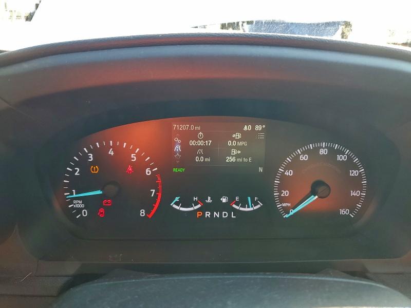 Фото 9 - FORD EXPLORER