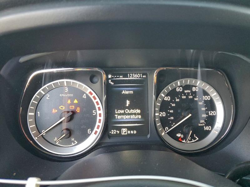 Фото 9 - NISSAN TITAN