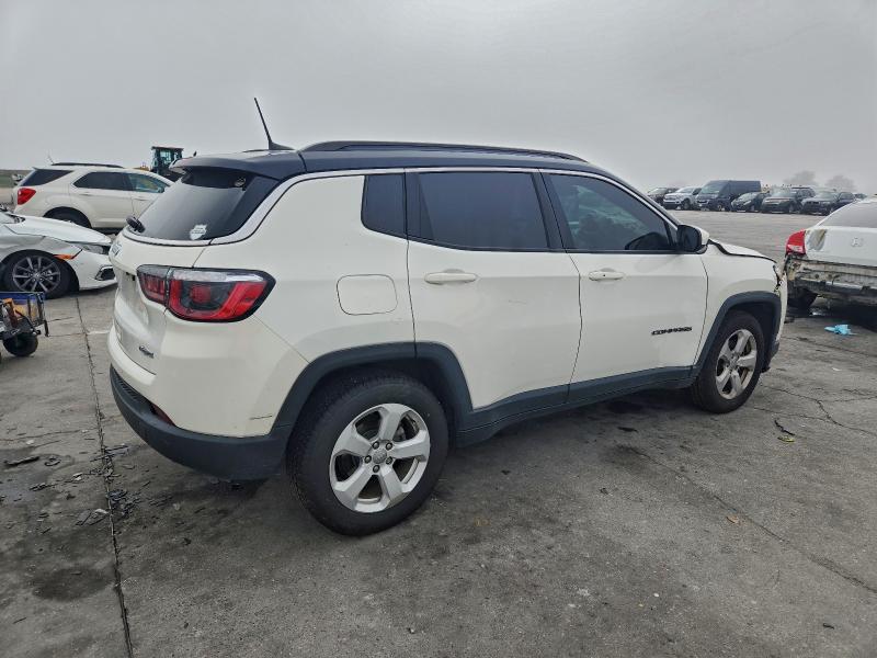 Фото 3 - JEEP COMPASS