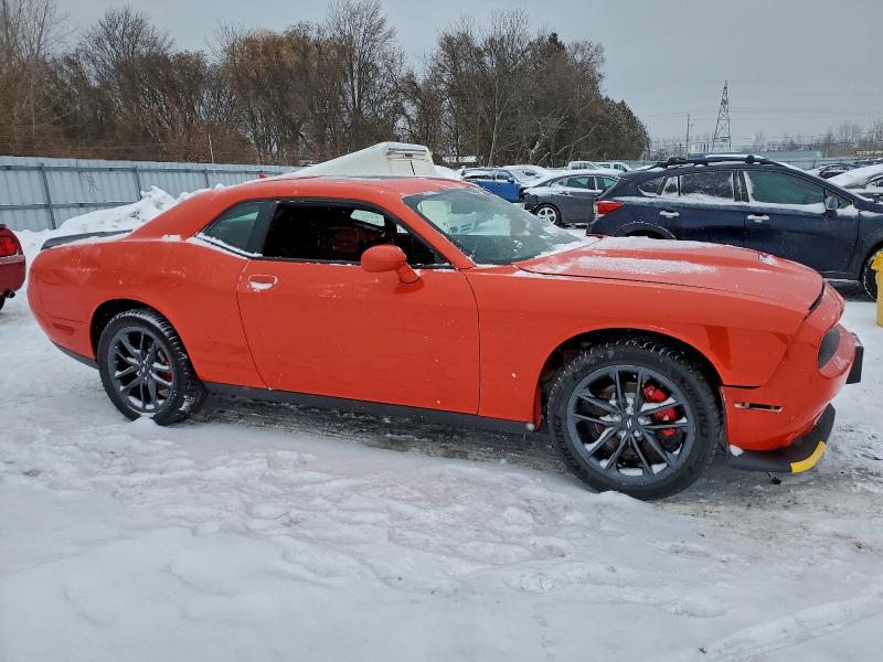 Фото 4 - DODGE CHALLENGER