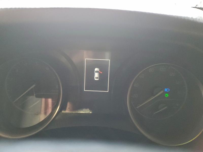 Фото 9 - TOYOTA CAMRY