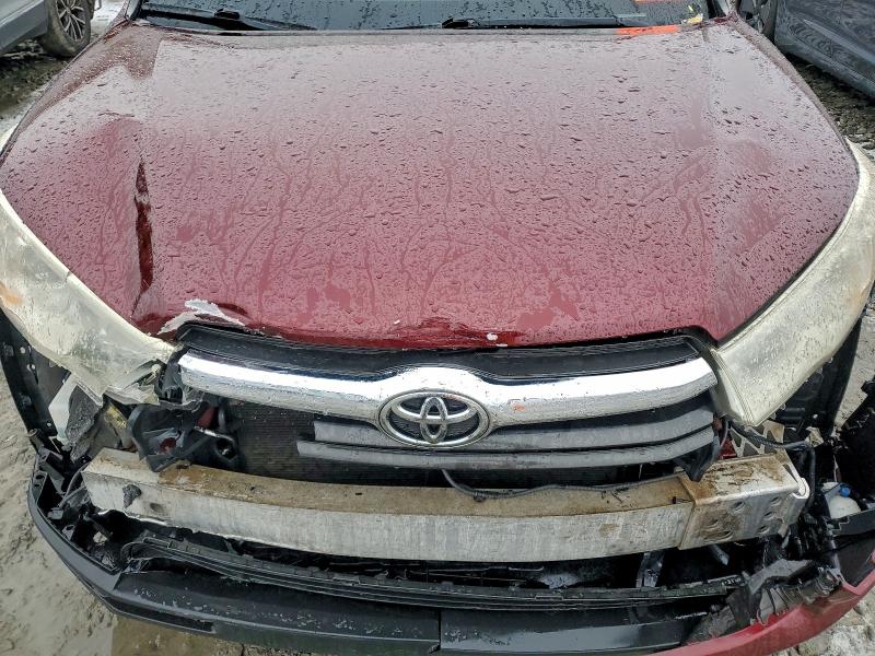 Фото 11 - TOYOTA HIGHLANDER