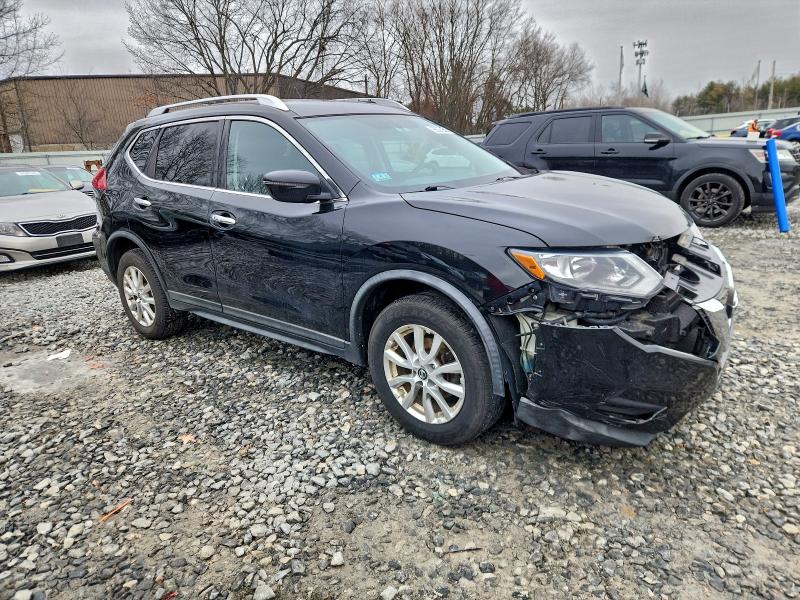 Фото 4 - NISSAN ROGUE