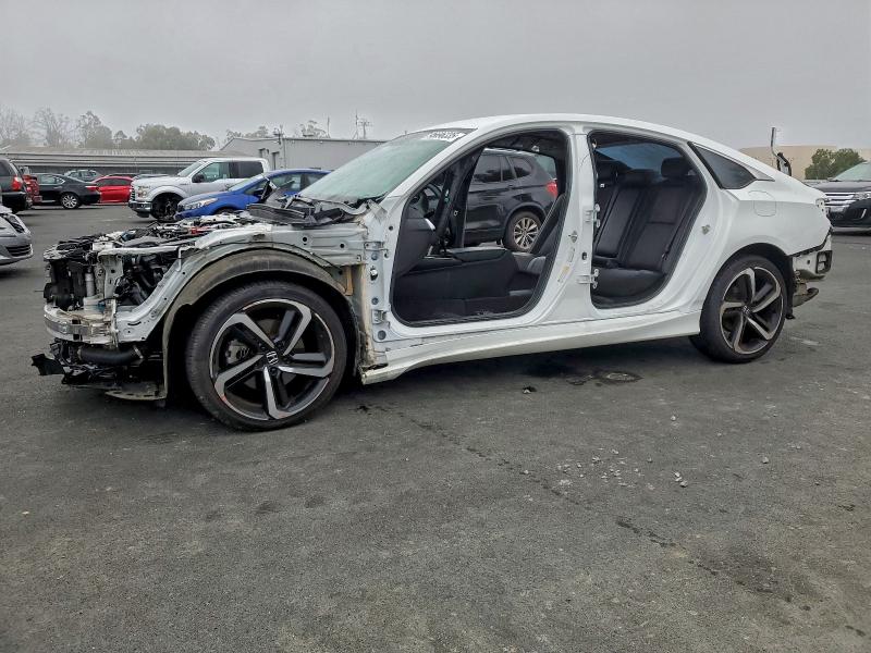 Фото 1 - HONDA ACCORD