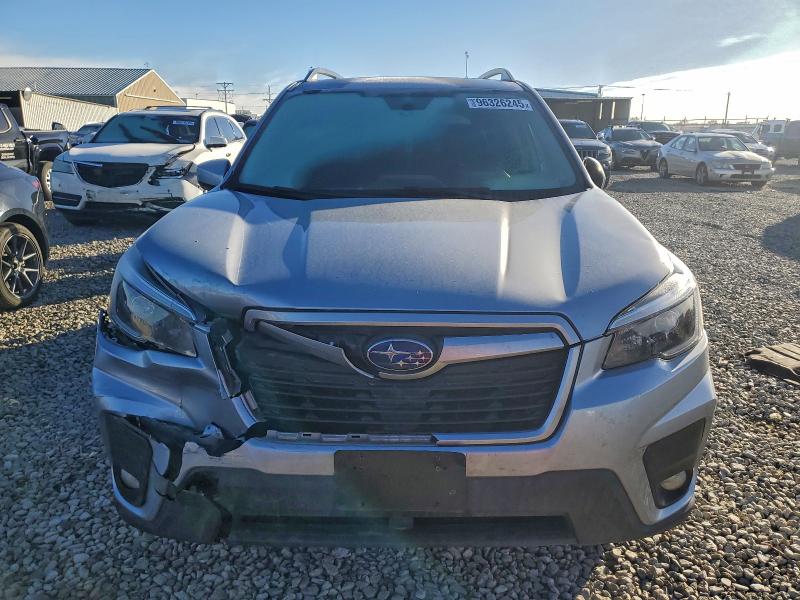 Фото 5 - SUBARU FORESTER