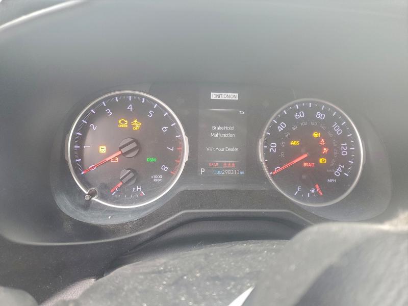 Фото 9 - TOYOTA RAV4