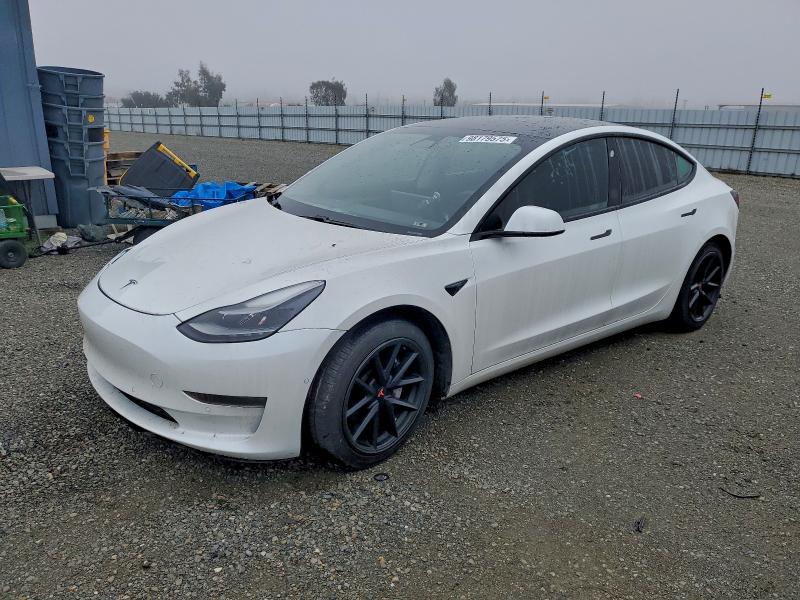 Фото 1 - TESLA MODEL 3