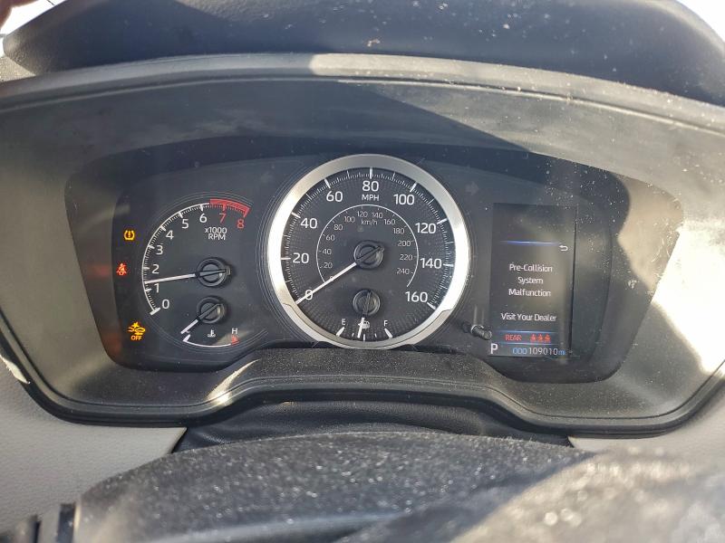 Фото 9 - TOYOTA COROLLA