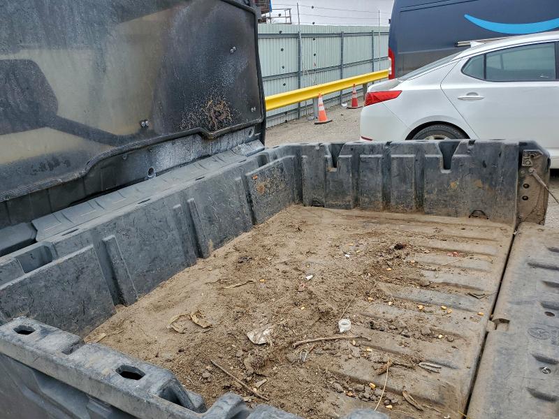 CAN-AM DEFENDER H 2020