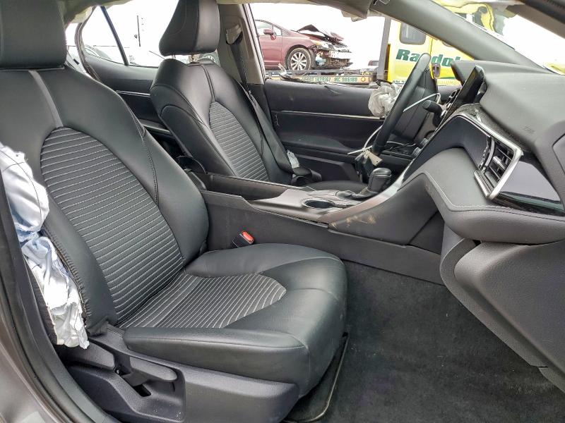 Фото 7 - TOYOTA CAMRY