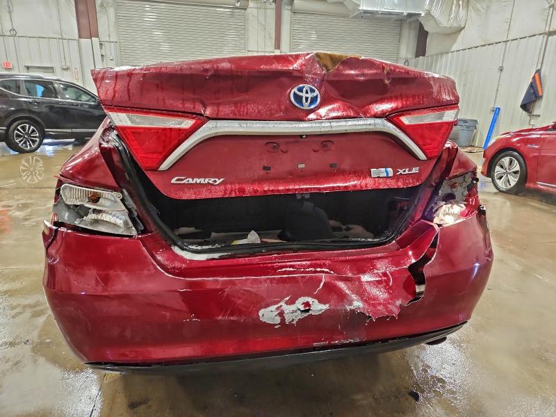 Фото 6 - TOYOTA CAMRY