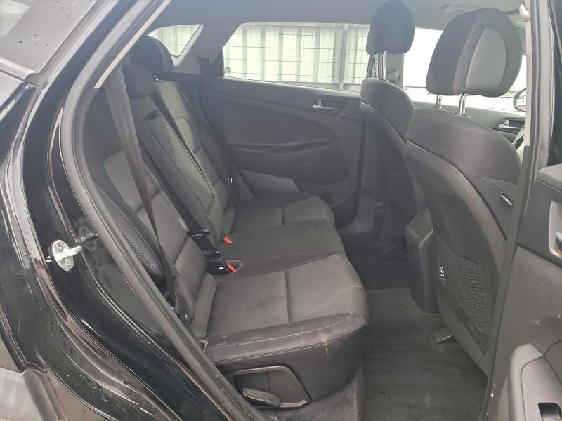 Фото 11 - HYUNDAI TUCSON