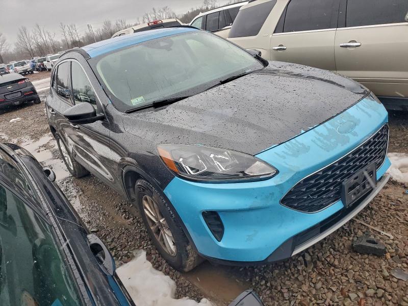 Фото 4 - FORD ESCAPE