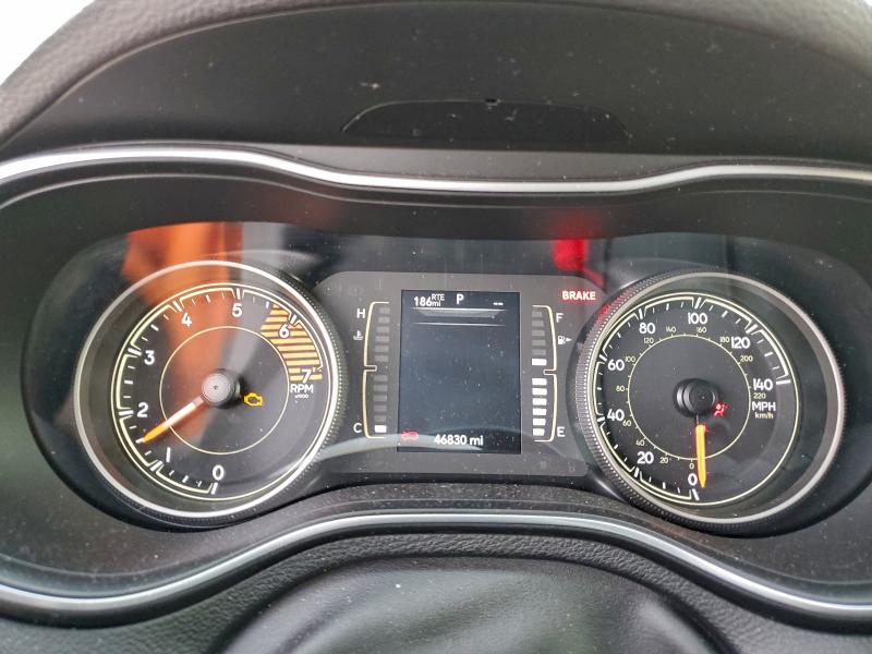 Фото 9 - JEEP GRAND CHER