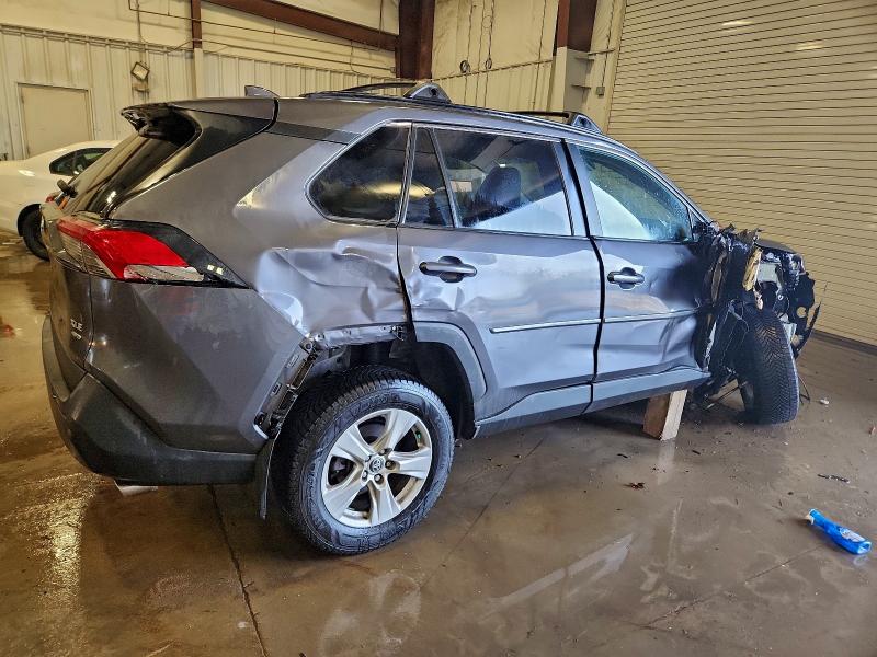 Фото 3 - TOYOTA RAV4