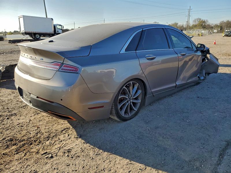 Фото 3 - LINCOLN MKZ