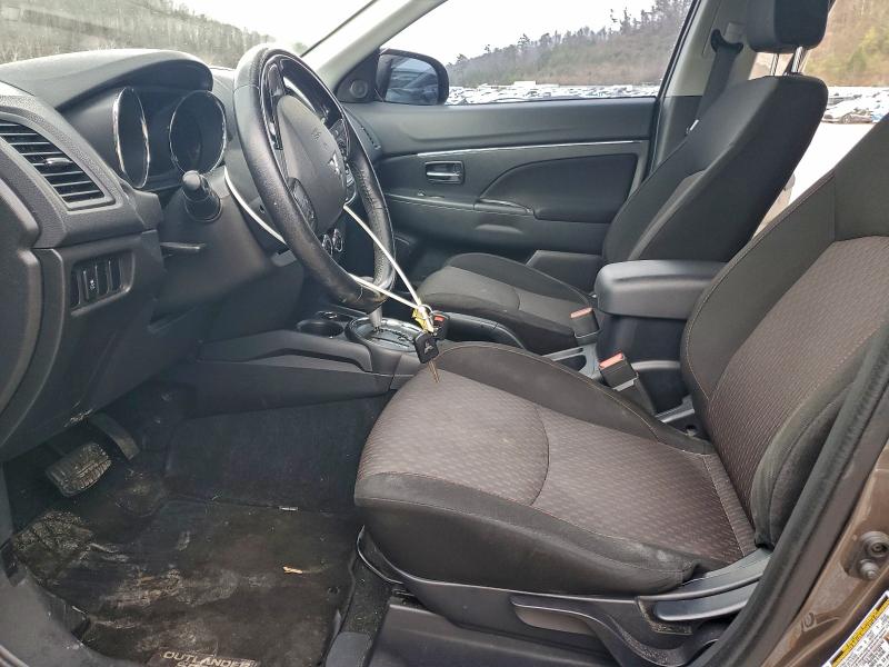 Фото 7 - MITSUBISHI OUTLANDER