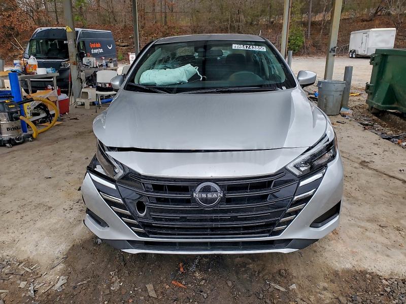 Фото 5 - NISSAN VERSA