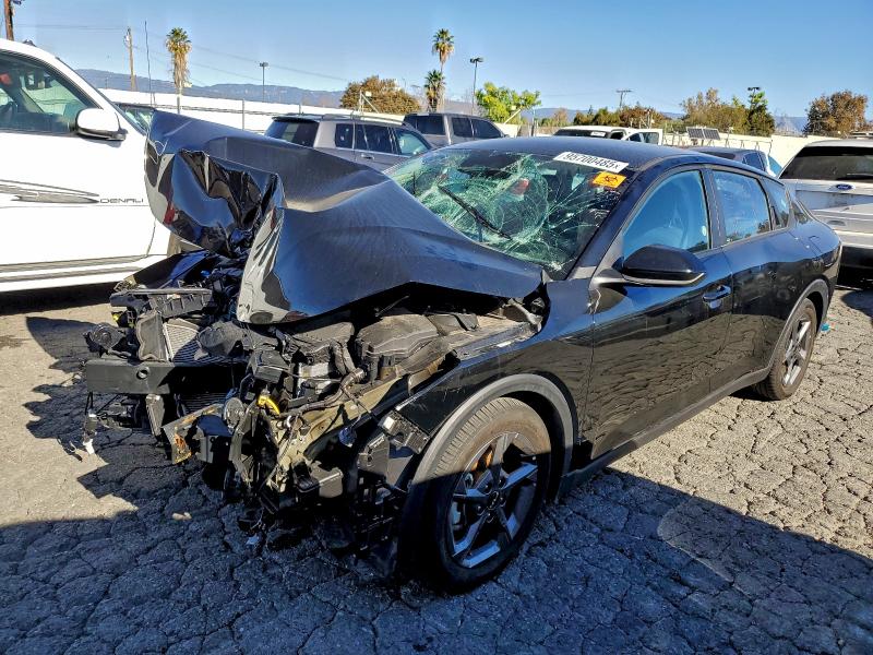 Фото 1 - KIA K4 LX