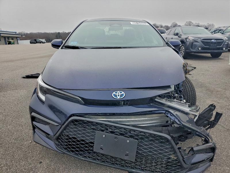 Фото 5 - TOYOTA COROLLA