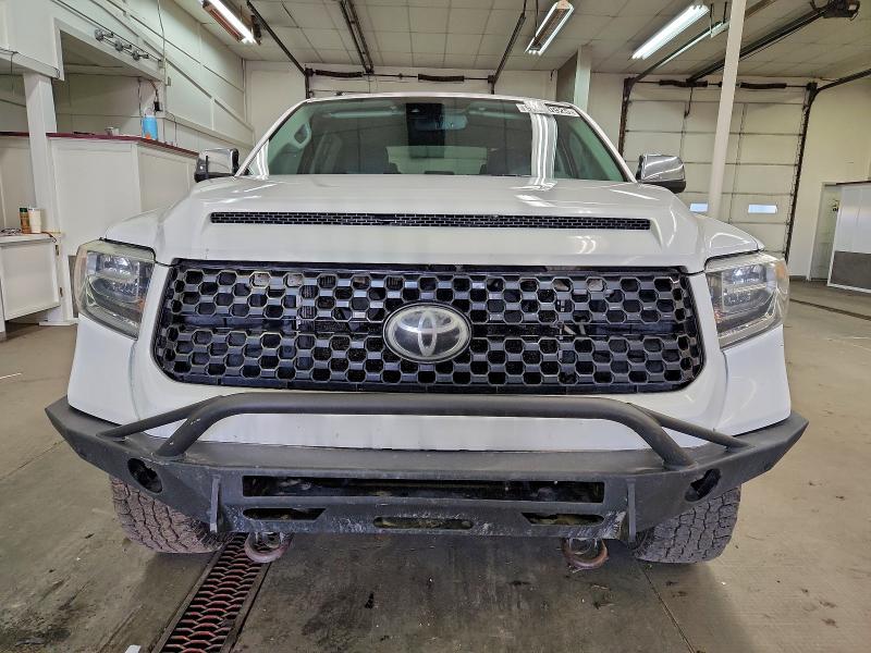 Фото 5 - TOYOTA TUNDRA