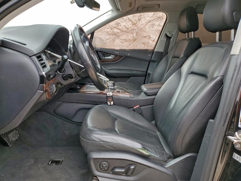 Фото 7 - AUDI Q7