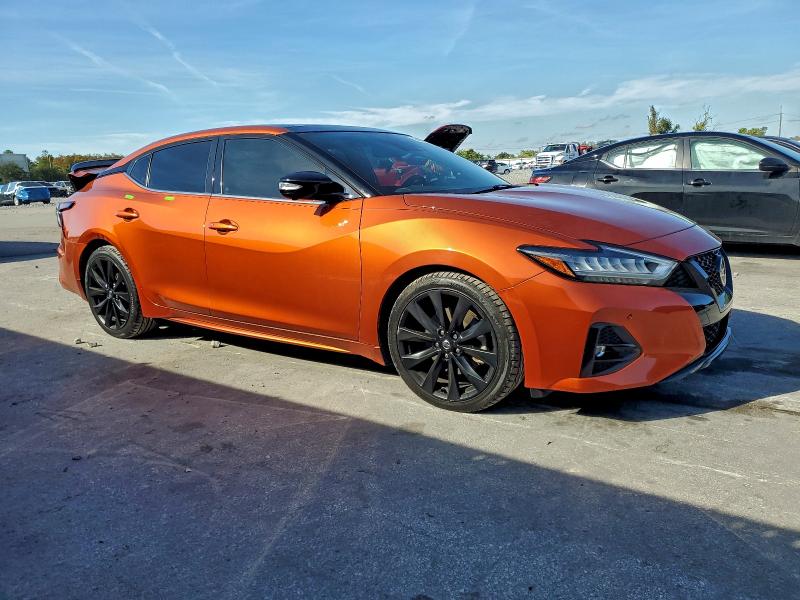 Фото 4 - NISSAN MAXIMA