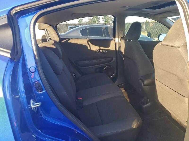 Фото 11 - HONDA HR-V