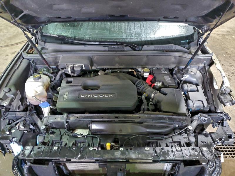 Фото 12 - LINCOLN NAUTILUS