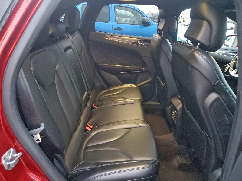 Фото 11 - LINCOLN MKC