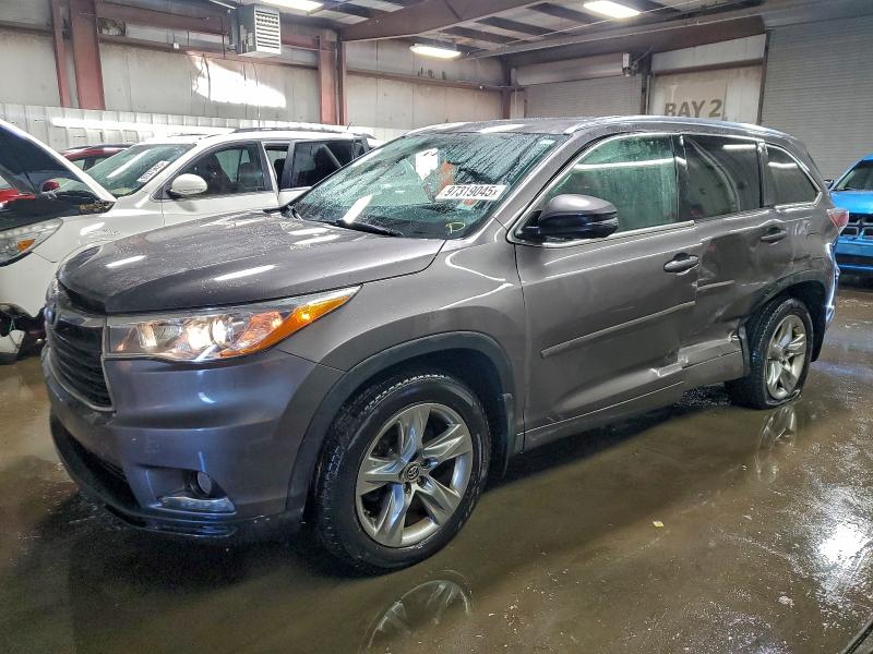 Фото 1 - TOYOTA HIGHLANDER