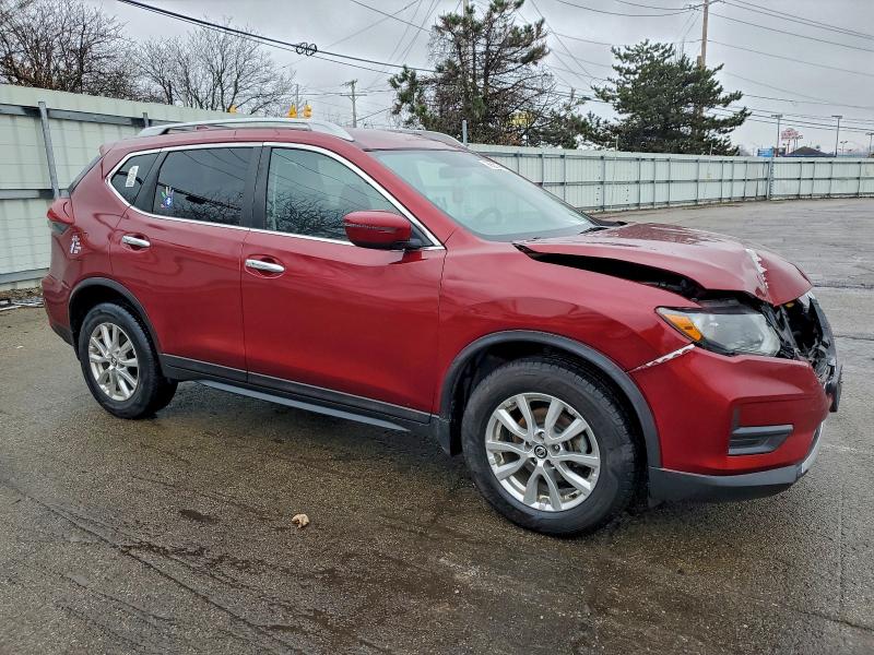 Фото 4 - NISSAN ROGUE