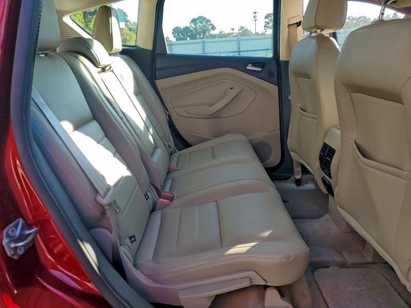 Фото 11 - FORD CMAX