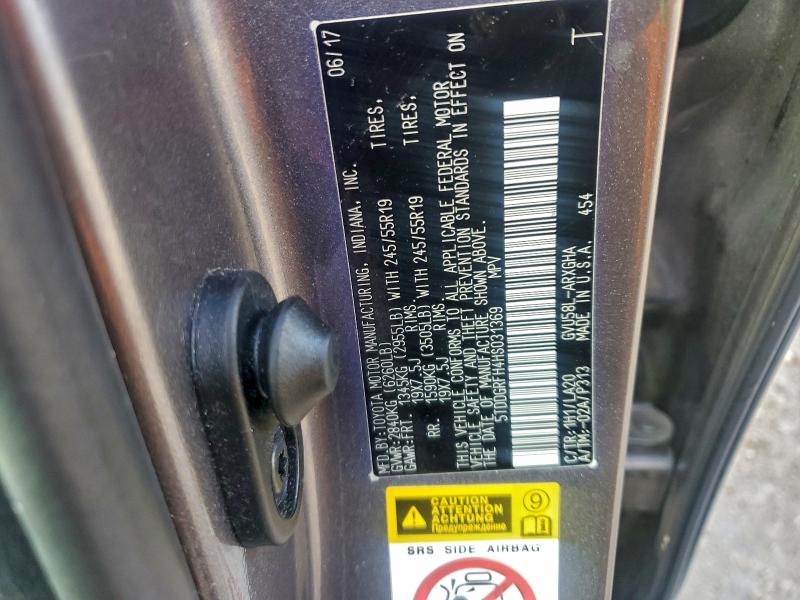 Фото 14 - TOYOTA HIGHLANDER