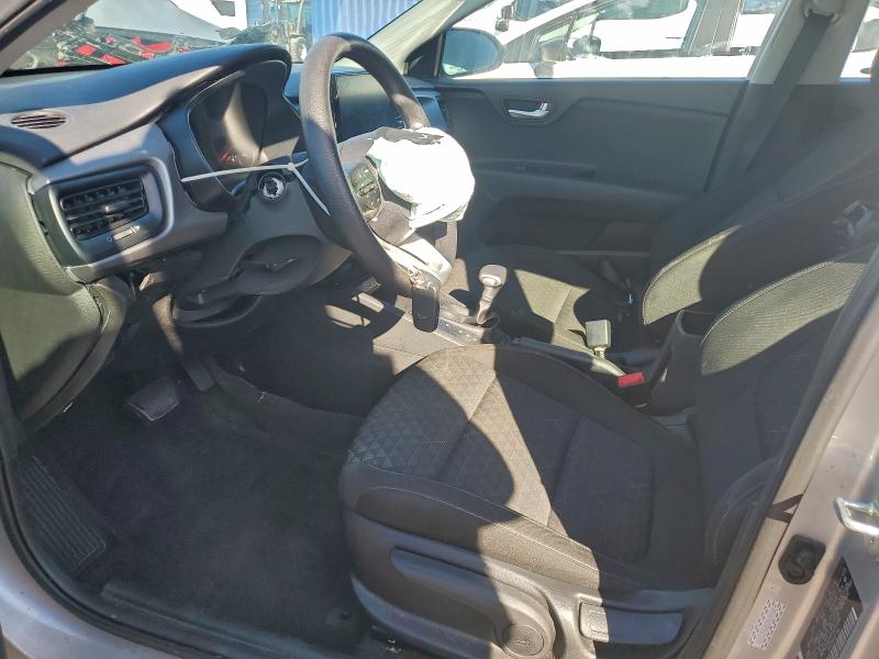 Фото 7 - KIA RIO