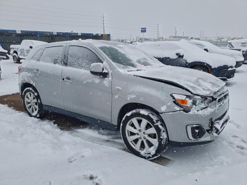 Фото 4 - MITSUBISHI OUTLANDER