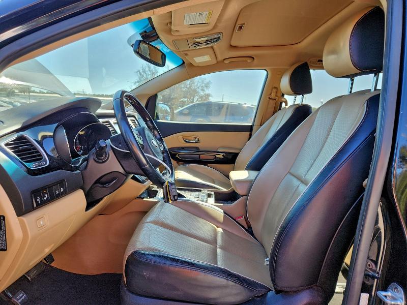 Фото 7 - KIA SEDONA