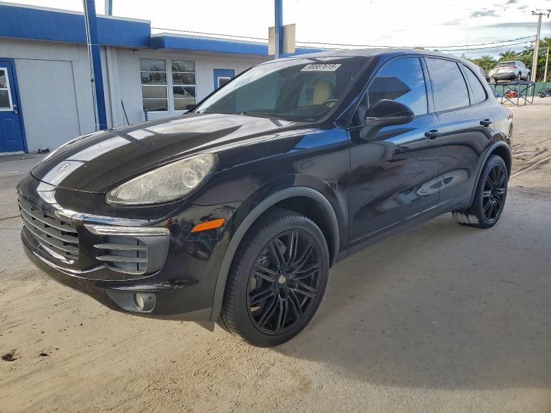 Фото 1 - PORSCHE CAYENNE