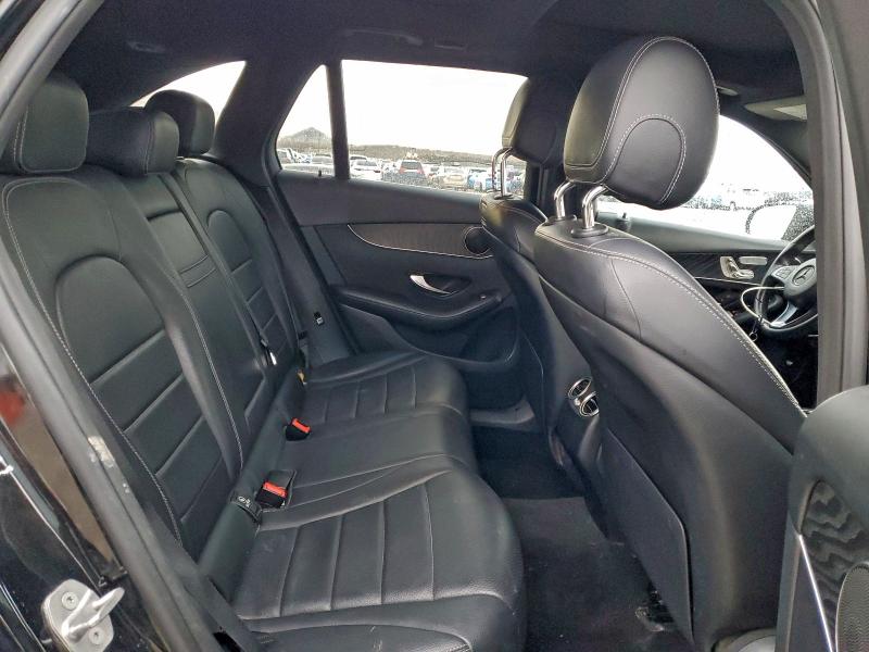 Фото 10 - MERCEDES-BENZ GLC-CLASS