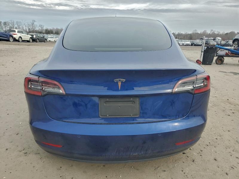 Фото 6 - TESLA MODEL 3