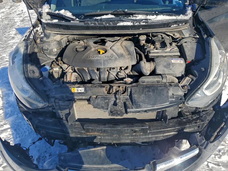 Фото 11 - HYUNDAI ELANTRA