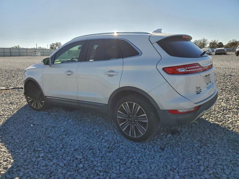 Фото 2 - LINCOLN MKZ