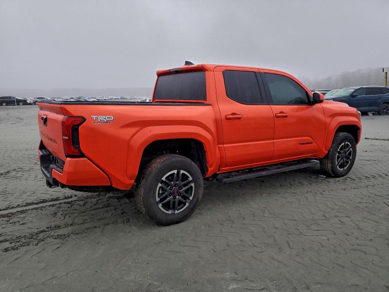 Фото 3 - TOYOTA TACOMA