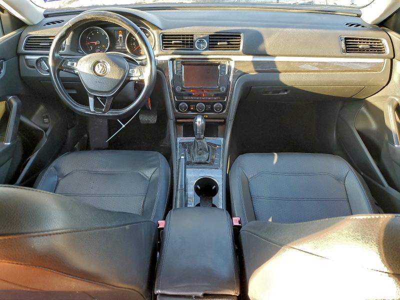 Фото 8 - VOLKSWAGEN PASSAT