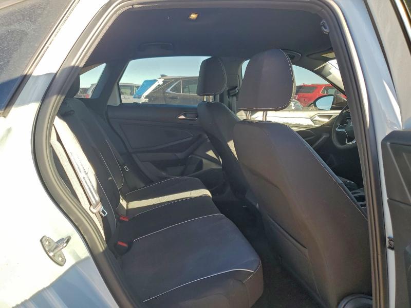 Фото 10 - VOLKSWAGEN JETTA