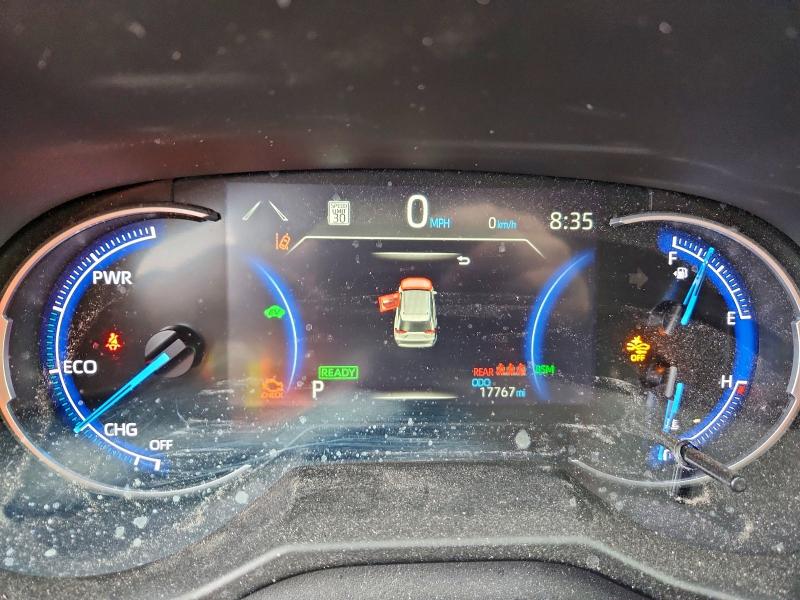 Фото 9 - TOYOTA RAV4