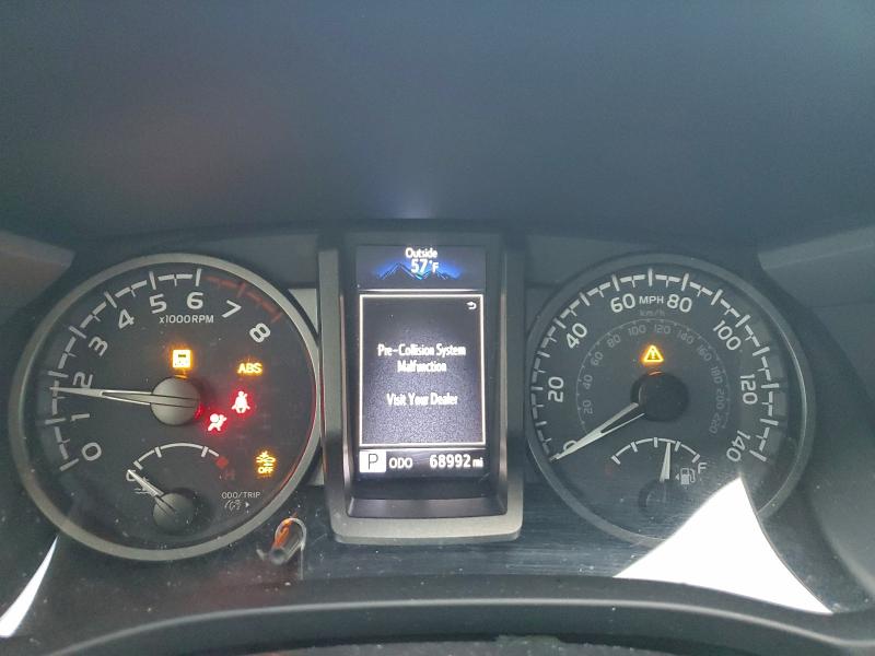 Фото 9 - TOYOTA TACOMA