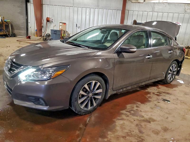 Фото 1 - NISSAN ALTIMA