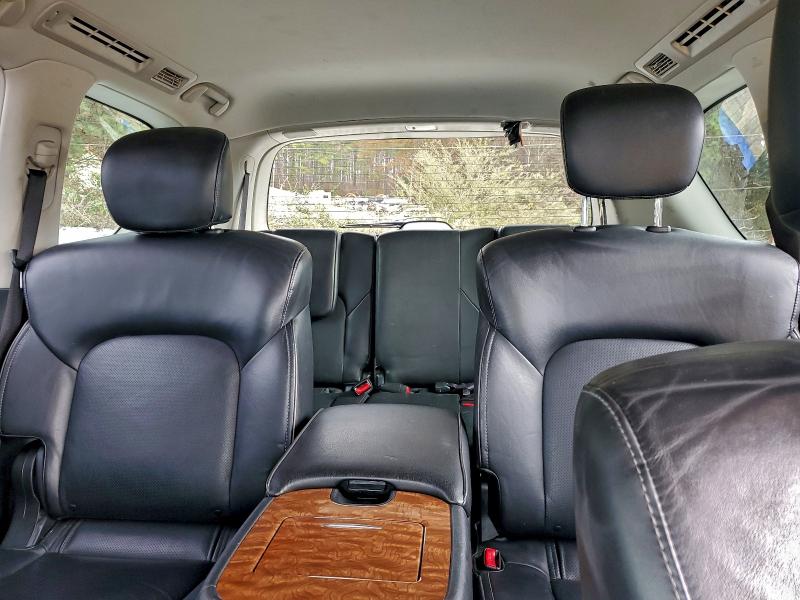 Фото 10 - INFINITI QX80